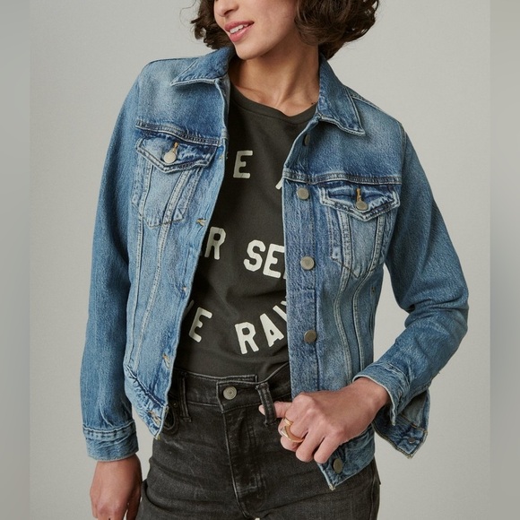 Lucky Brand 'Tomboy Trucker' Jean Jacket Customized with Patches Size: Small - Picture 2 of 8